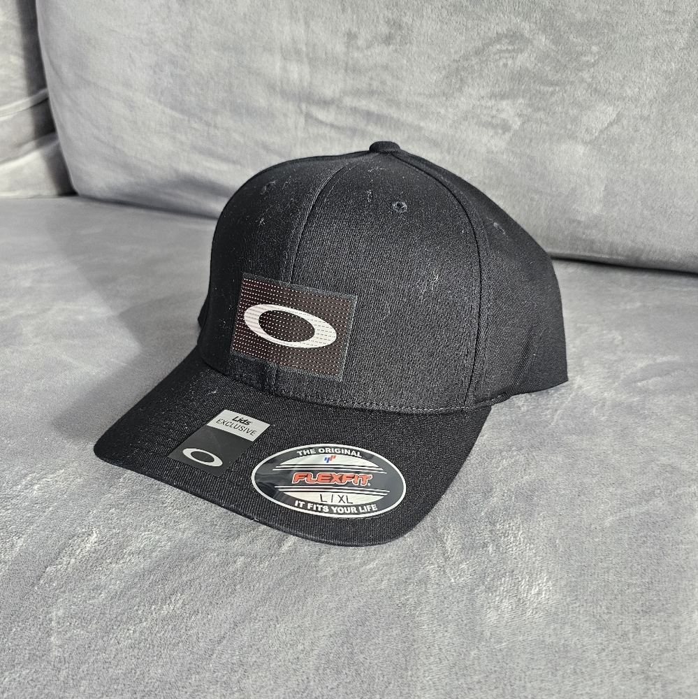 OAKLEY ELLIPSE MENS HAT CAP LIDS EXCL. BLACK SIZE L/XL